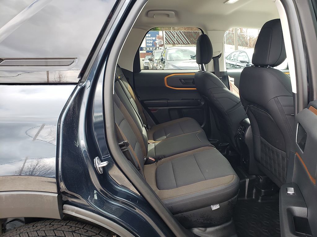 Used 2023 Ford Bronco Sport Badlands image 17