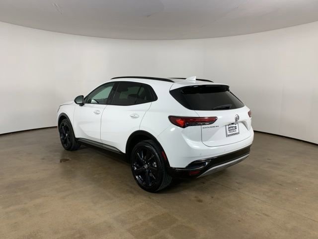 Used 2022 Buick Envision Essence w/ Technology Package I FWD image 14