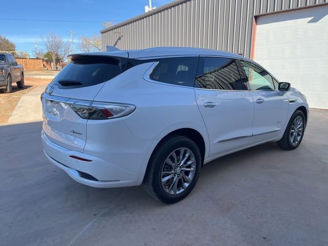 Used 2024 Buick Enclave Avenir w/ Avenir Technology Package image 5