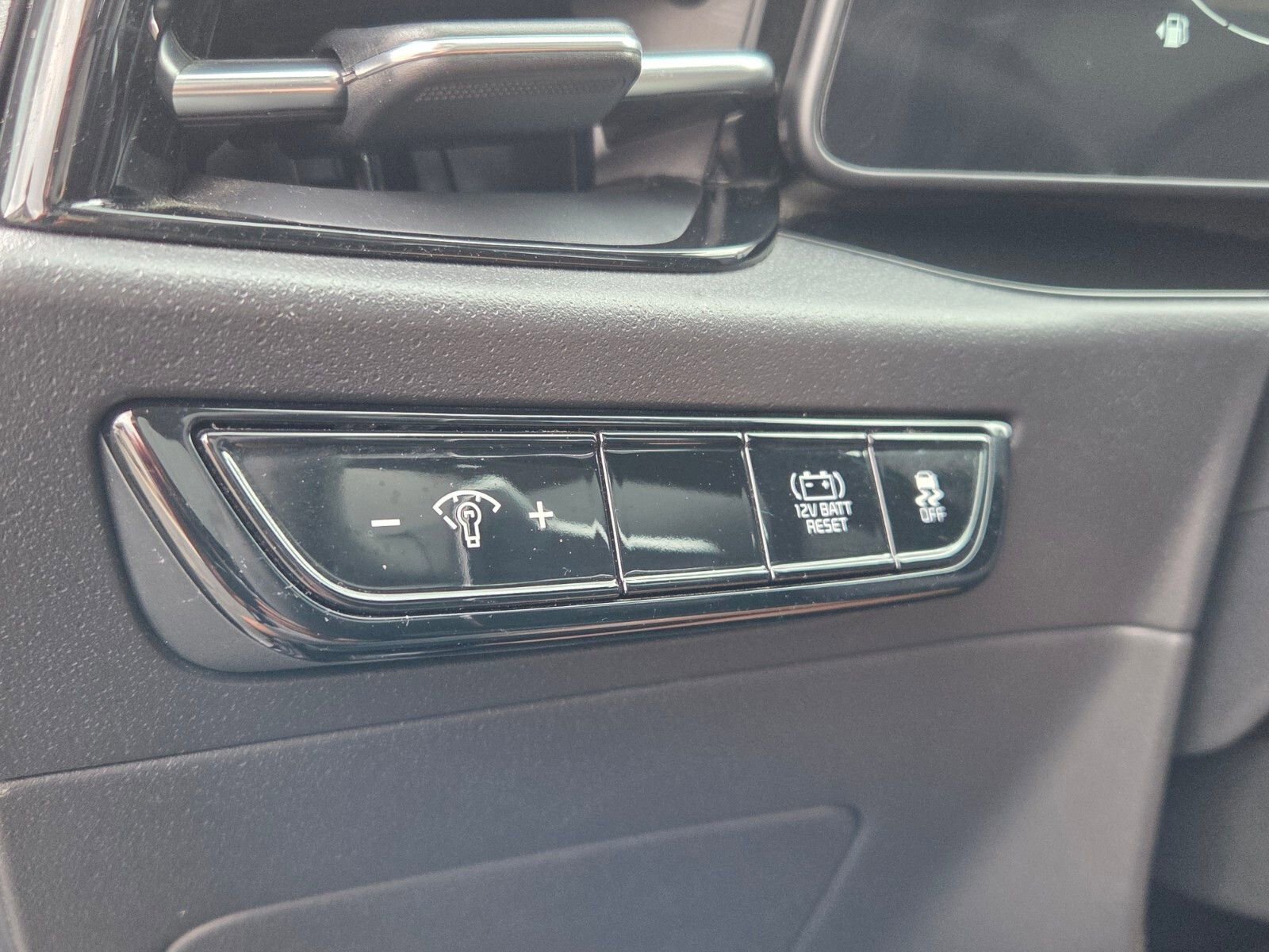 Used 2023 Kia Niro EX Touring image 29