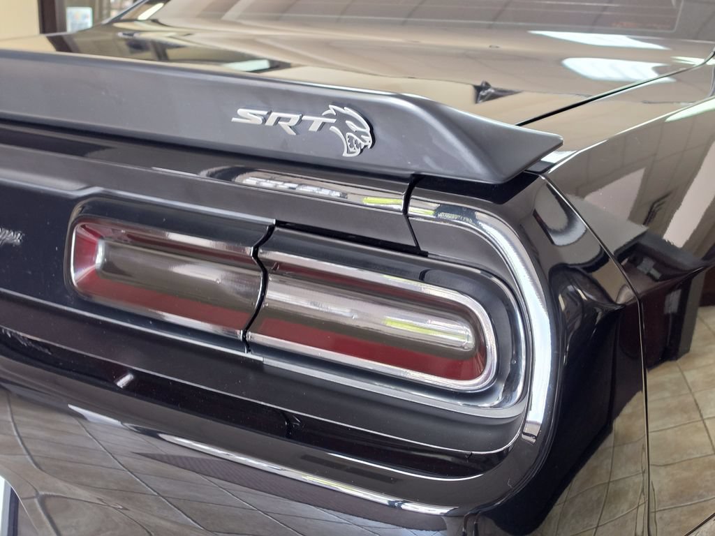Used 2019 Dodge Challenger SRT Hellcat Redeye RWD image 7