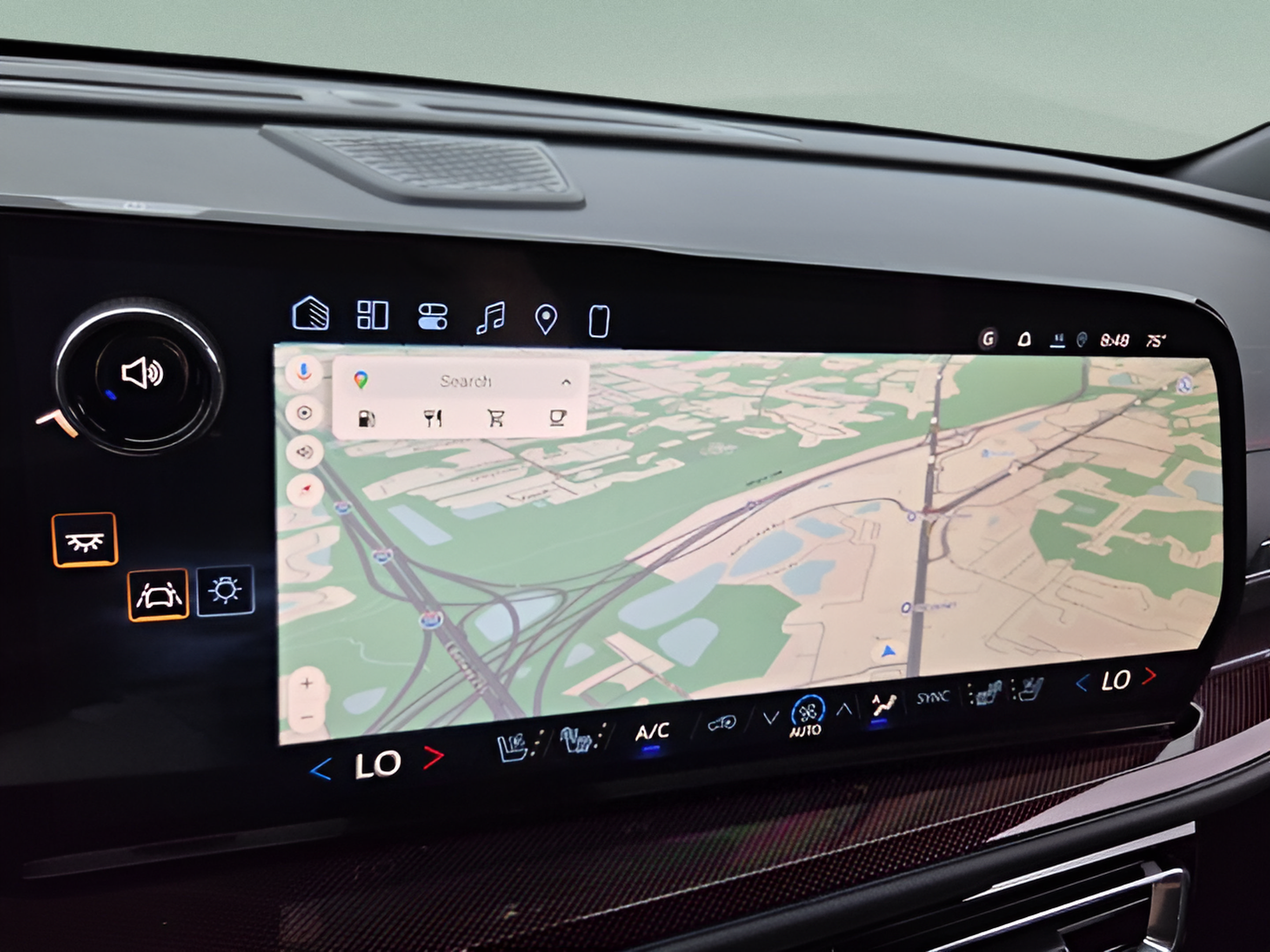 New 2027 Chevrolet Traverse RS w/ LPO, Floor Liner Package FWD image 19