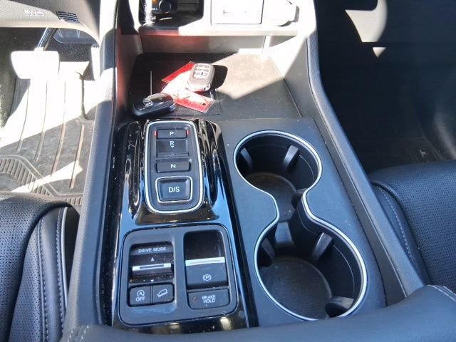 Used 2023 Honda Pilot Elite image 22