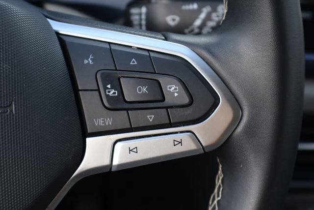 Certified 2022 Volkswagen Taos SE image 22