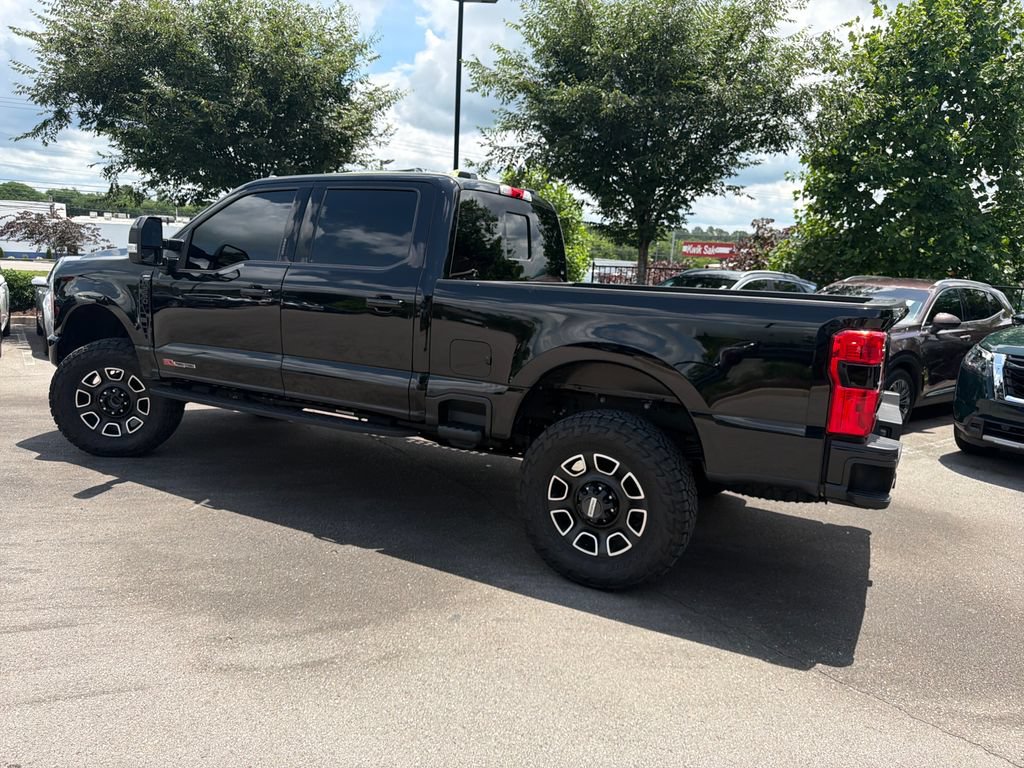 Used 2023 Ford F250 Lariat w/ Lariat Ultimate Package AWD/4WD image 5