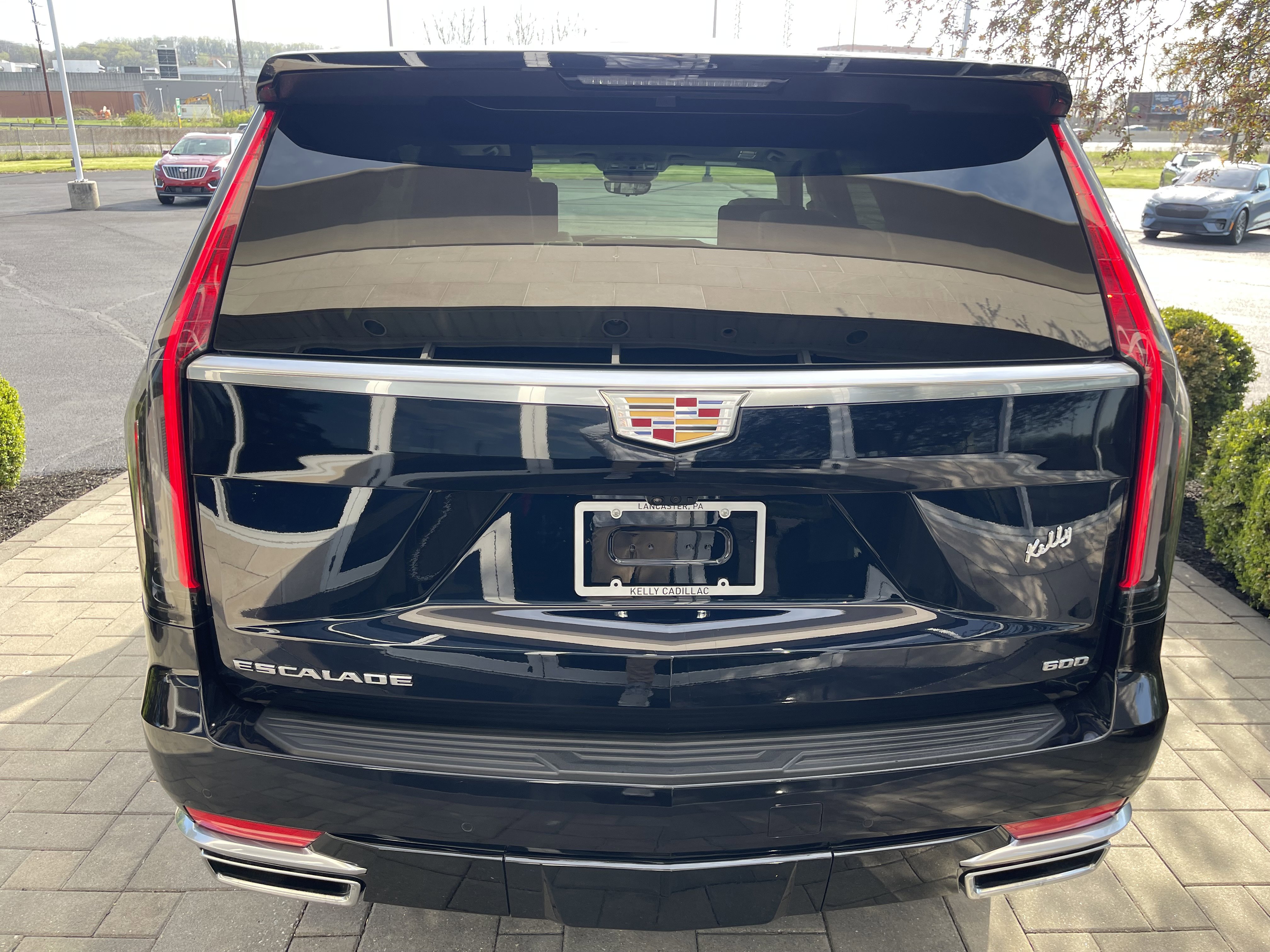 Used 2021 Cadillac Escalade Premium Luxury Platinum image 7