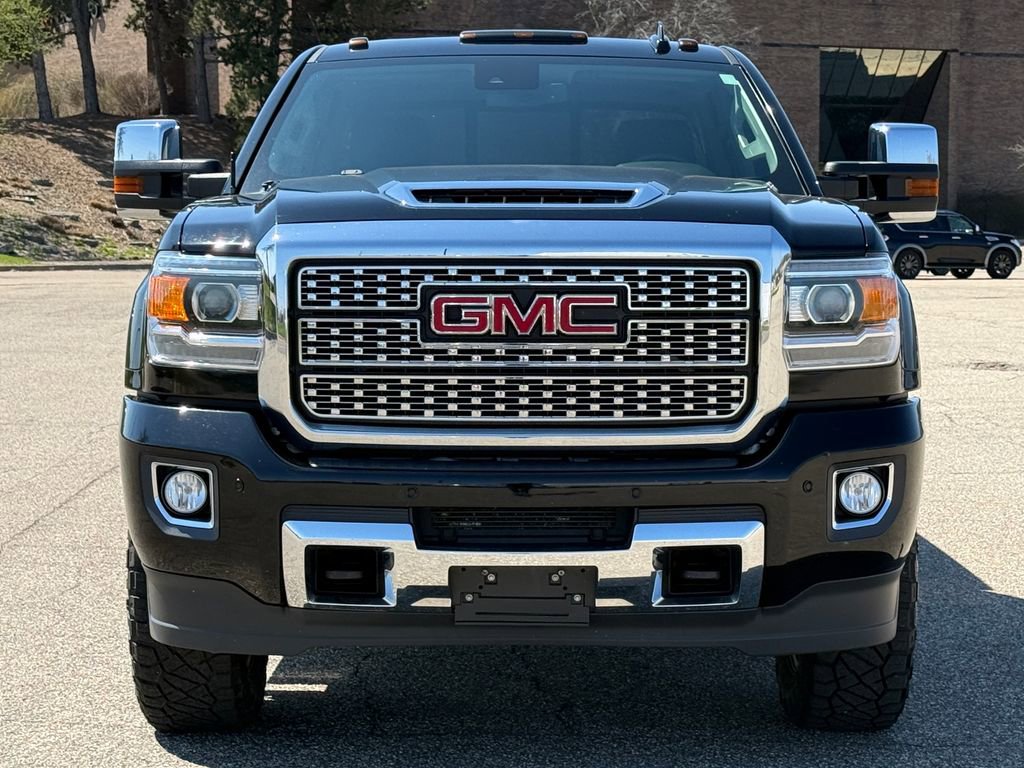 Used 2019 GMC Sierra 3500 Denali image 52