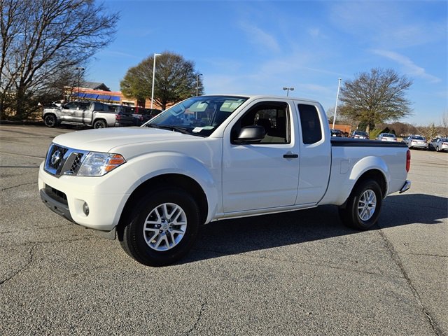 Used 2019 Nissan Frontier SV image 3
