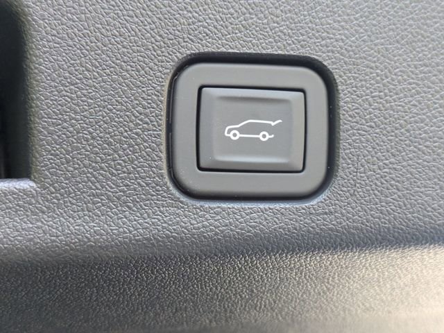 New 2026 Chevrolet Traverse LT FWD image 30