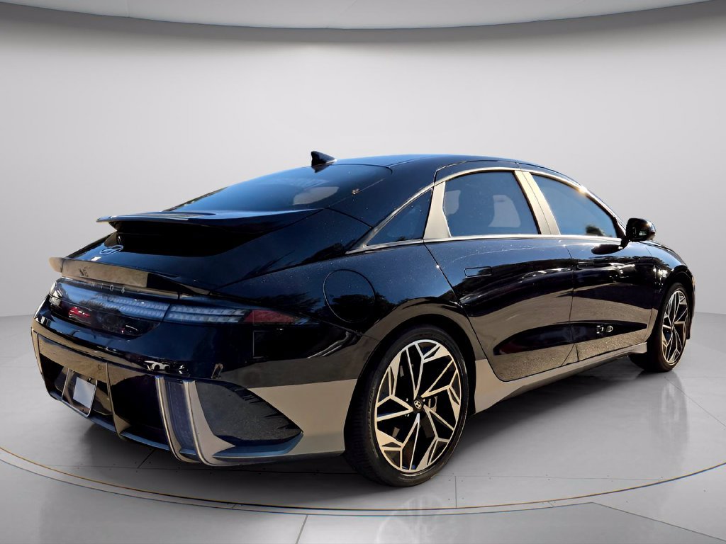 Used 2025 Hyundai Ioniq 6 SEL RWD image 7