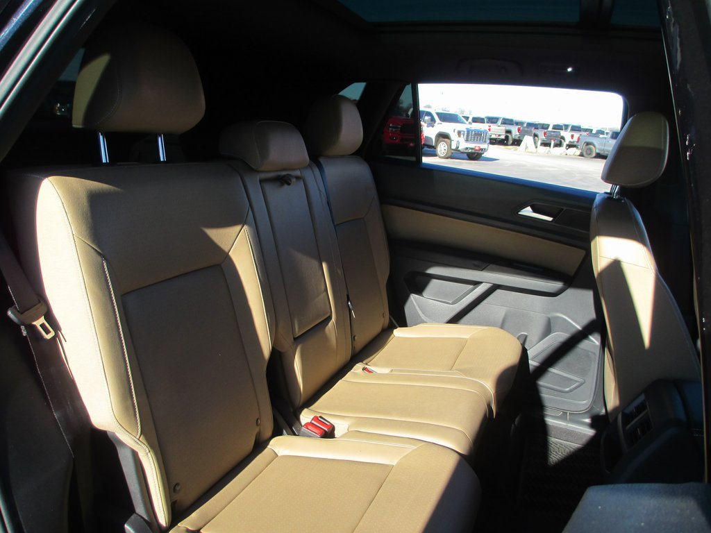 Used 2020 Volkswagen Atlas Cross Sport SEL image 21