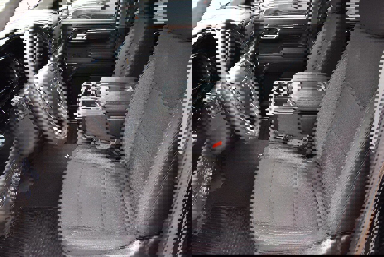 Used 2025 Chevrolet Silverado 1500 LT w/ Texas Edition Plus image 11