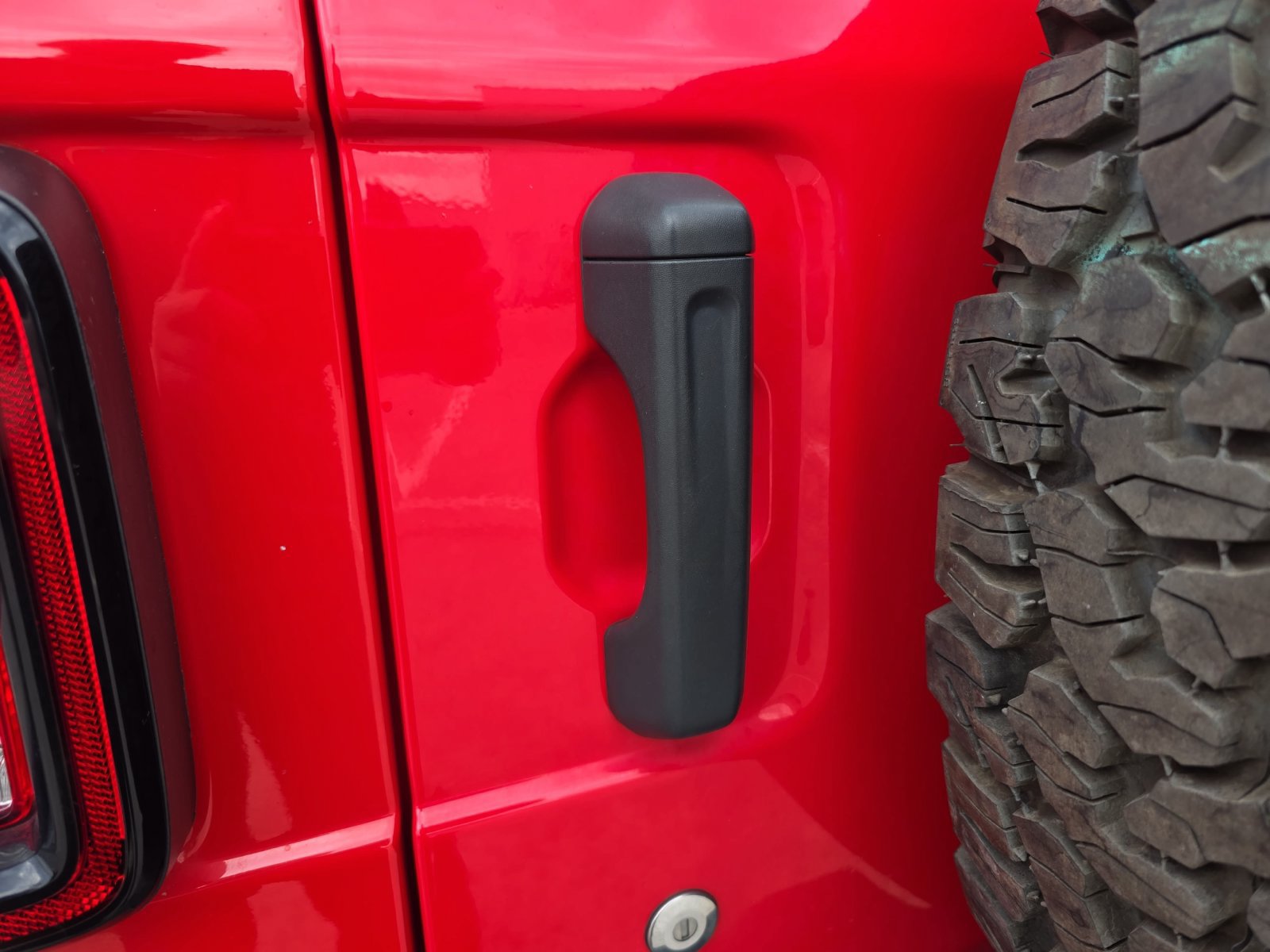 Used 2020 Jeep Wrangler Sport AWD/4WD image 30