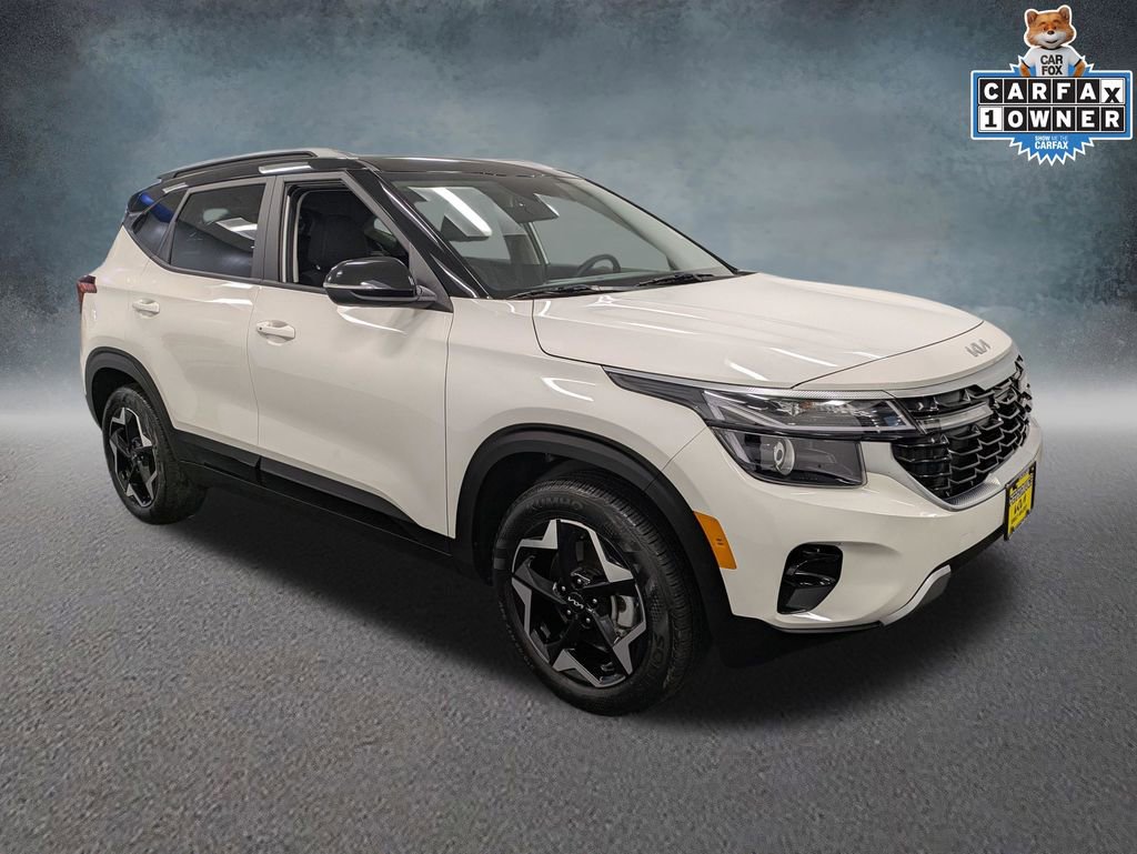 Certified 2025 Kia Seltos S image 3