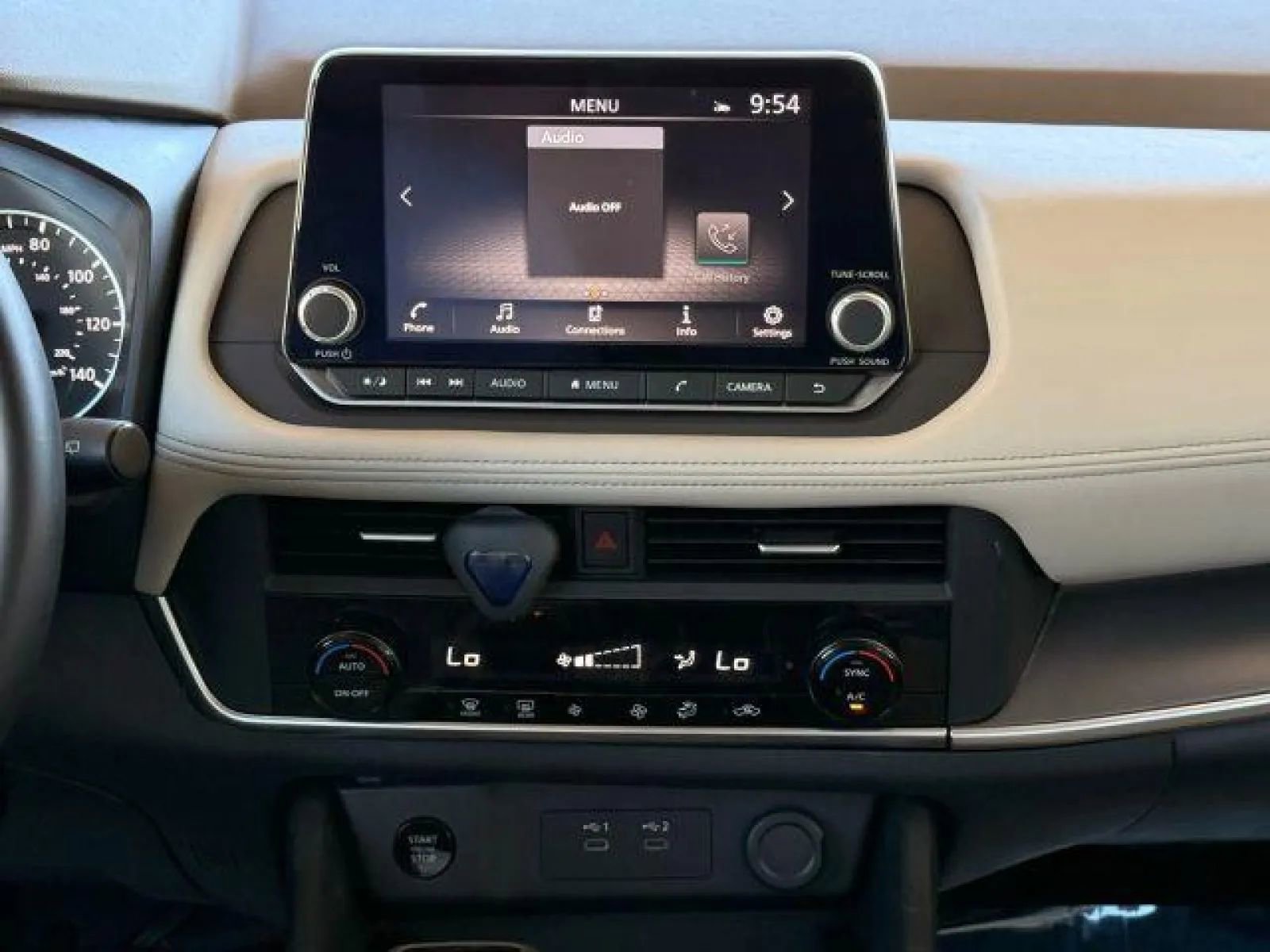 Used 2025 Nissan Rogue SV image 26
