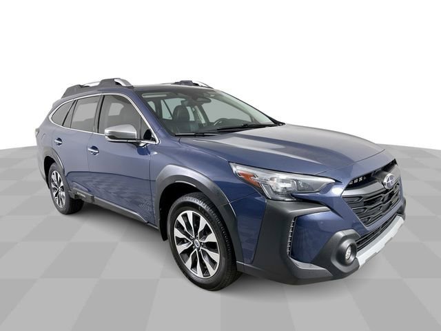 Used 2023 Subaru Outback Touring XT AWD/4WD image 2