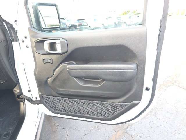 Used 2024 Jeep Wrangler Willys image 36