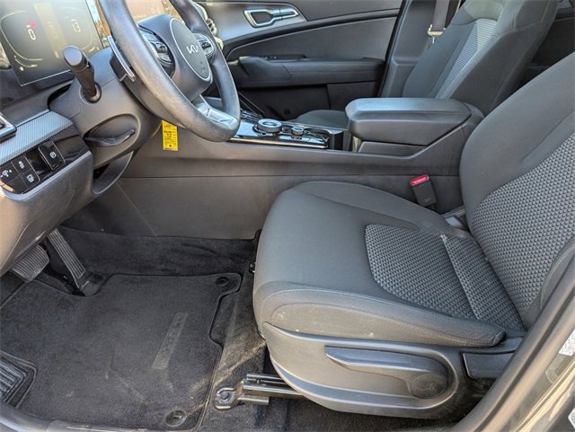 Used 2023 Kia Sportage LX image 15