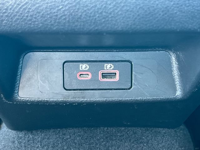 Used 2025 Nissan Altima 2.5 SV FWD image 40
