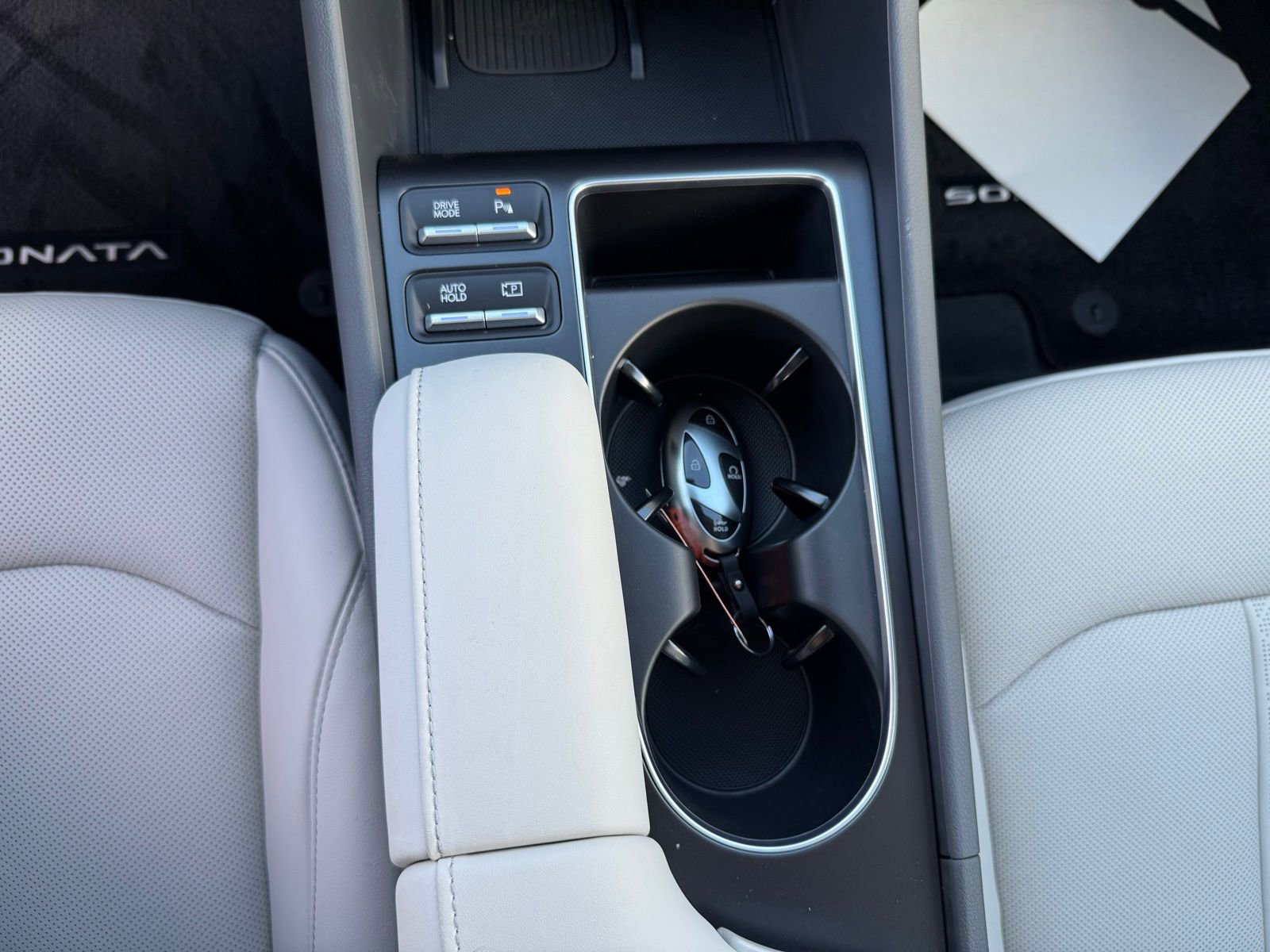 New 2025 Hyundai Sonata Limited image 22