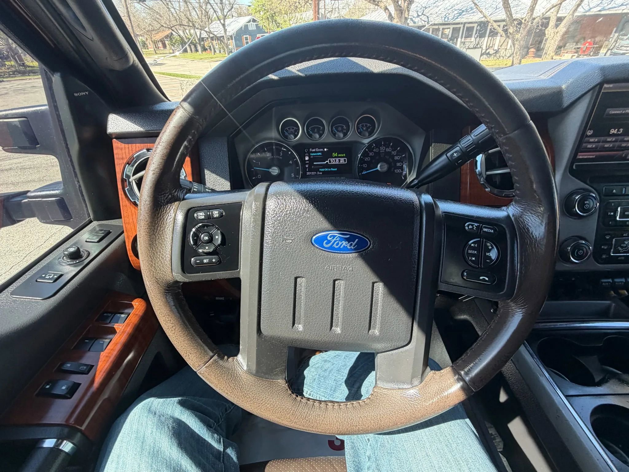 Used 2016 Ford F350 King Ranch w/ King Ranch w/Chrome Package image 17