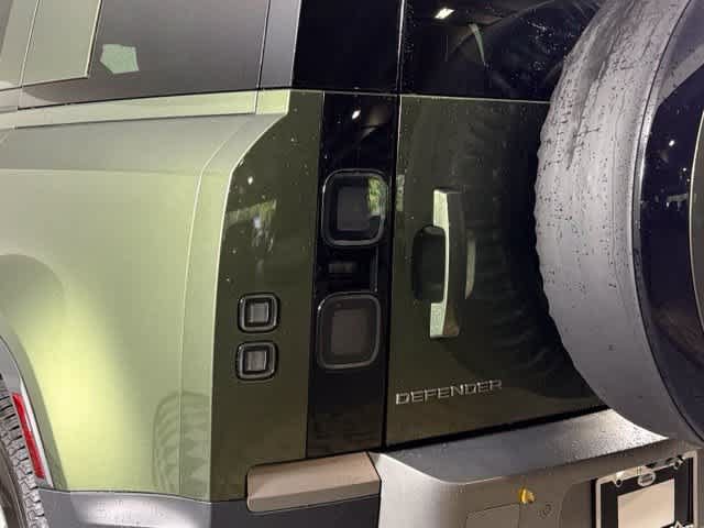 New 2026 Land Rover Defender 110 S AWD/4WD image 13