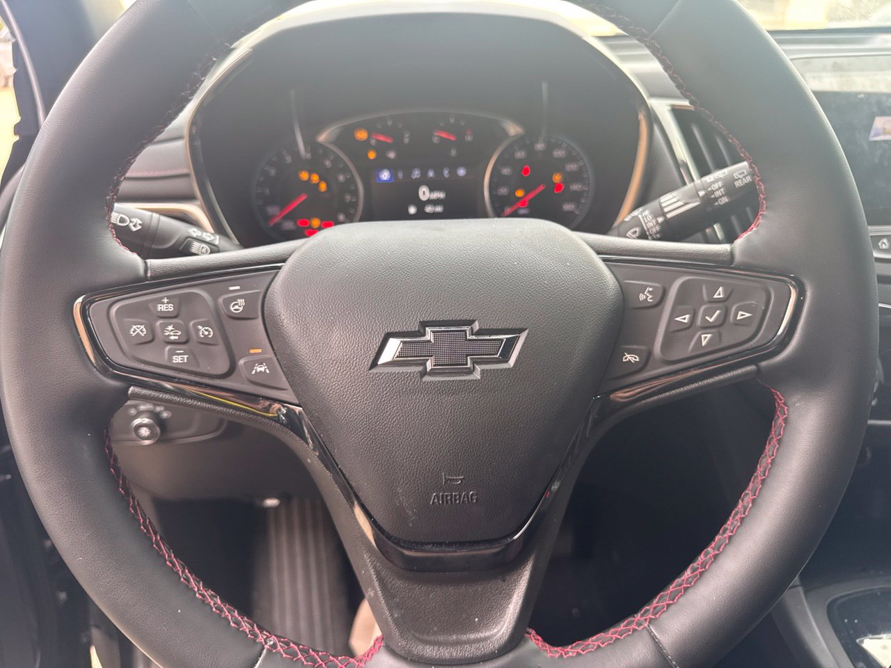 Used 2024 Chevrolet Equinox RS FWD image 10