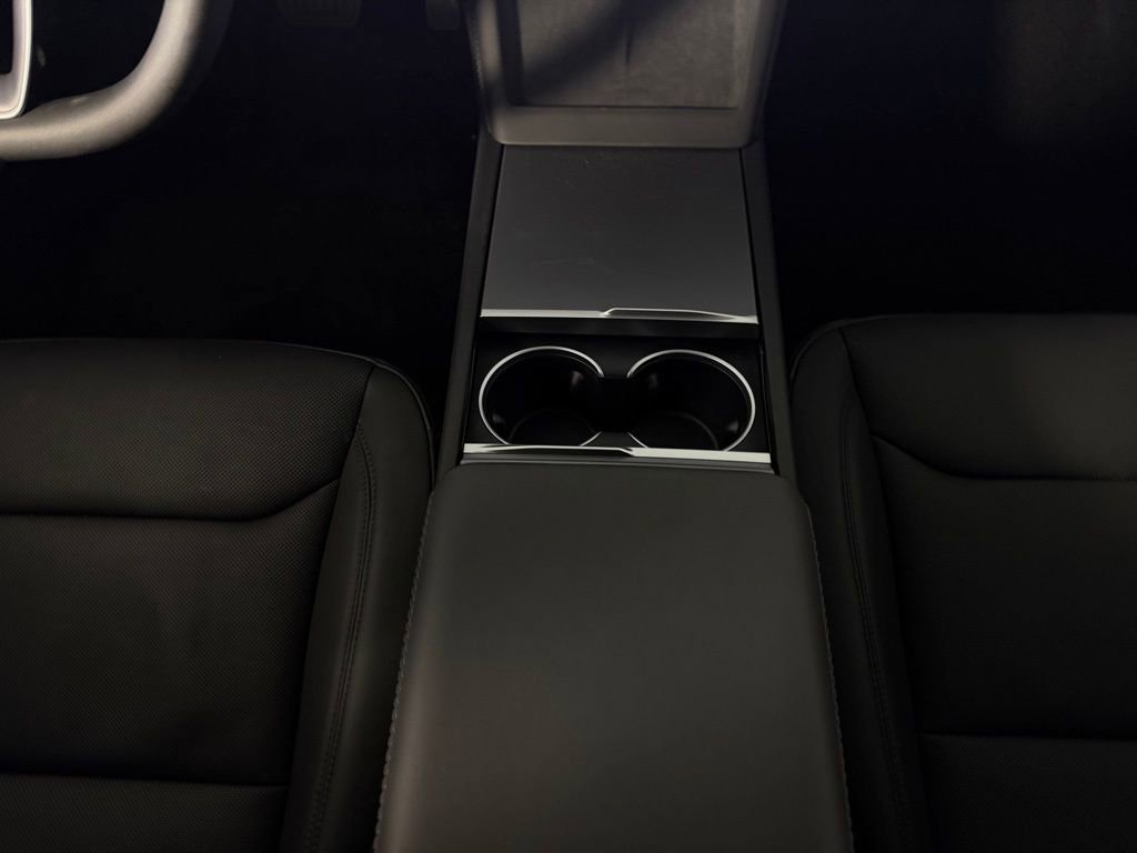 Used 2025 Tesla Model 3 Long Range image 16