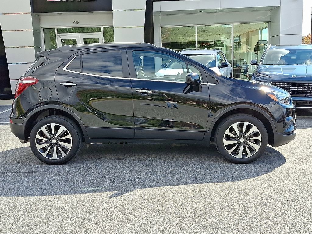 Used 2022 Buick Encore Preferred image 8