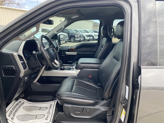 Used 2020 Ford F150 Lariat image 20