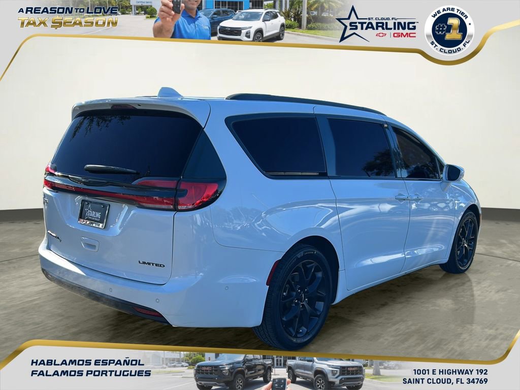 Used 2022 Chrysler Pacifica Limited w/ S Appearance Package image 6