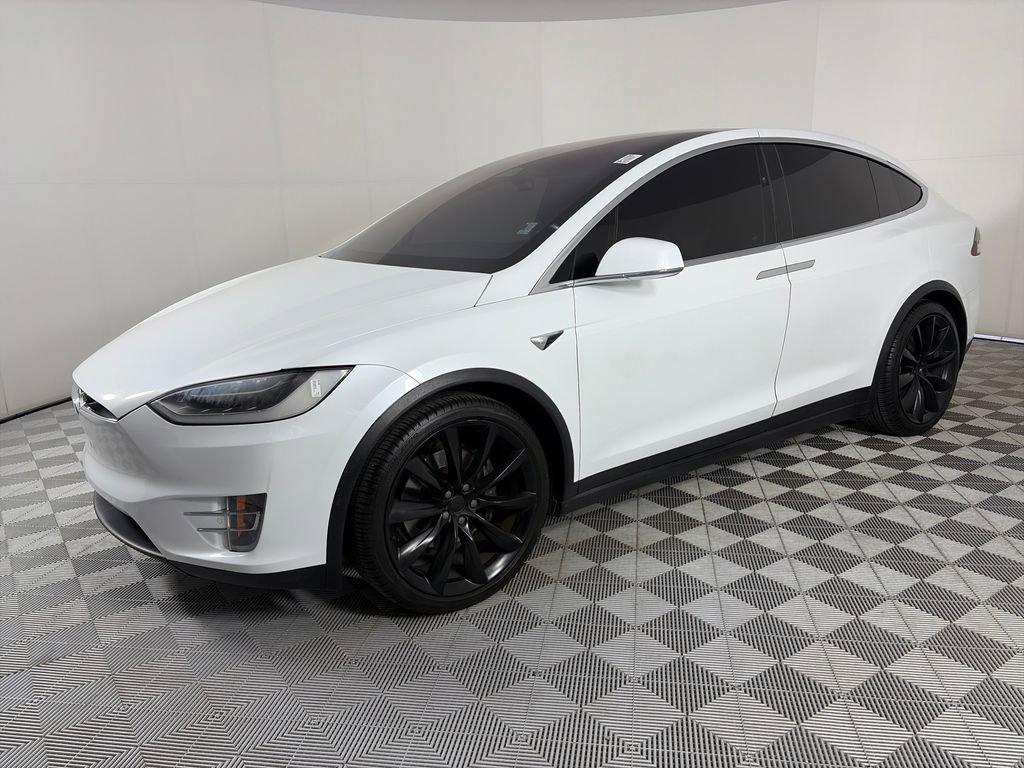 Used 2018 Tesla Model X 100D AWD/4WD image 3