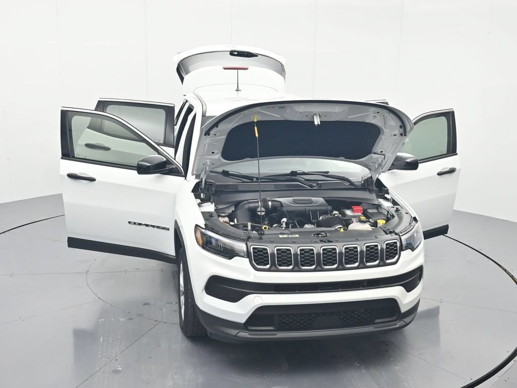 Used 2024 Jeep Compass Sport AWD/4WD image 43