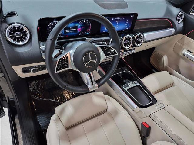 Used 2026 Mercedes-Benz GLB 250 image 10