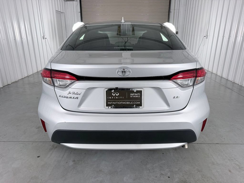 Used 2022 Toyota Corolla LE FWD image 6