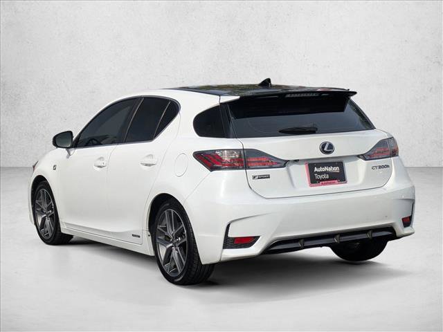 Used 2017 Lexus CT 200h image 8