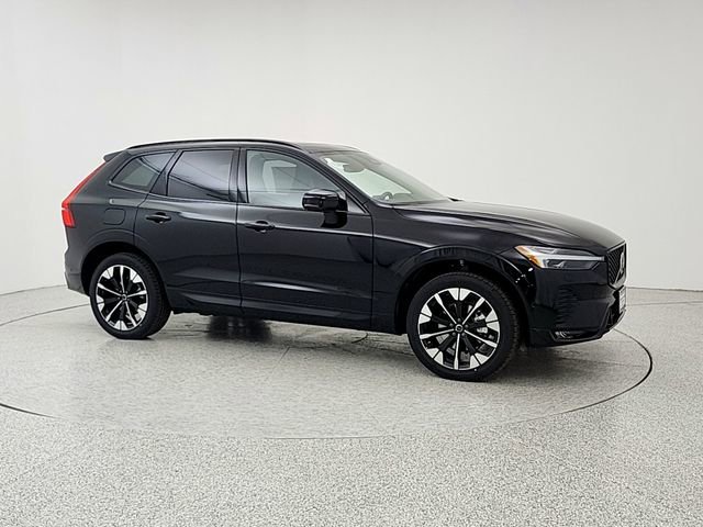 New 2026 Volvo XC60 B5 Plus w/ Protection Package Premier AWD/4WD image 3