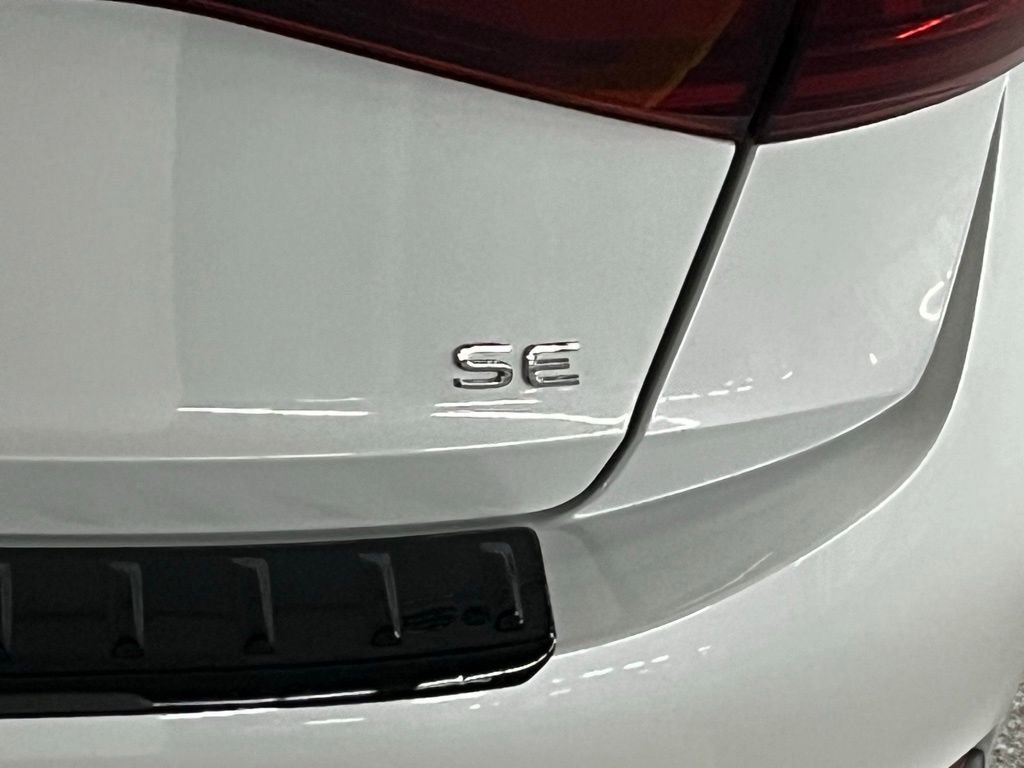 New 2026 Volkswagen Jetta SE FWD image 34