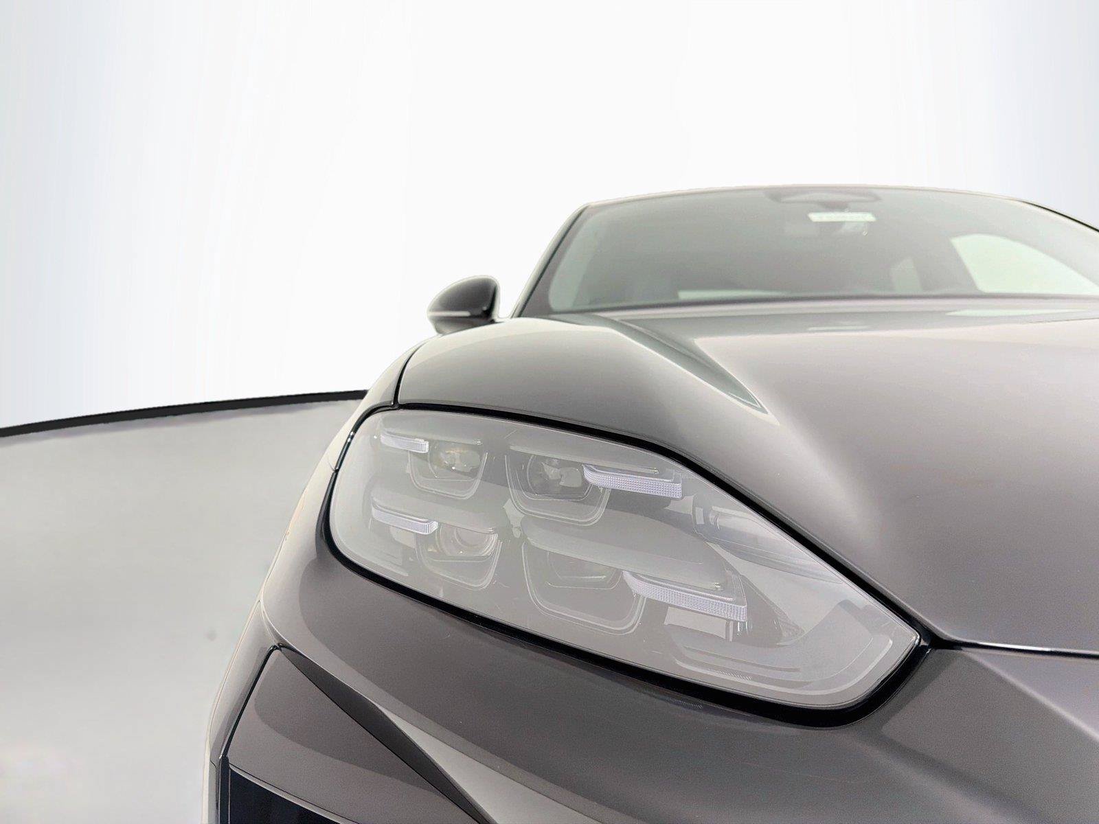 New 2026 Porsche Cayenne Turbo AWD/4WD image 25