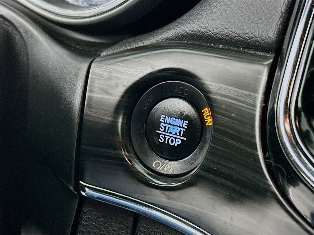 Certified 2021 Jeep Grand Cherokee Limited w/ Luxury Group II image 21