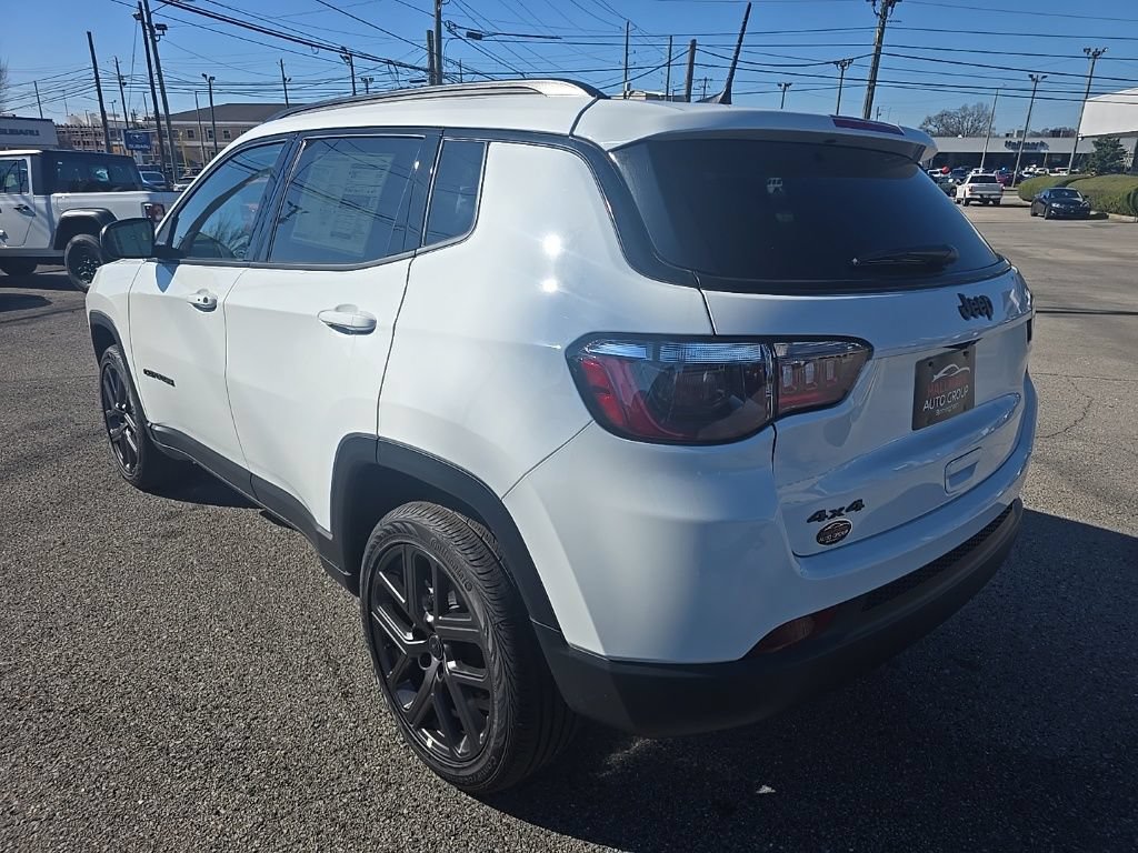 New 2026 Jeep Compass Latitude AWD/4WD image 5