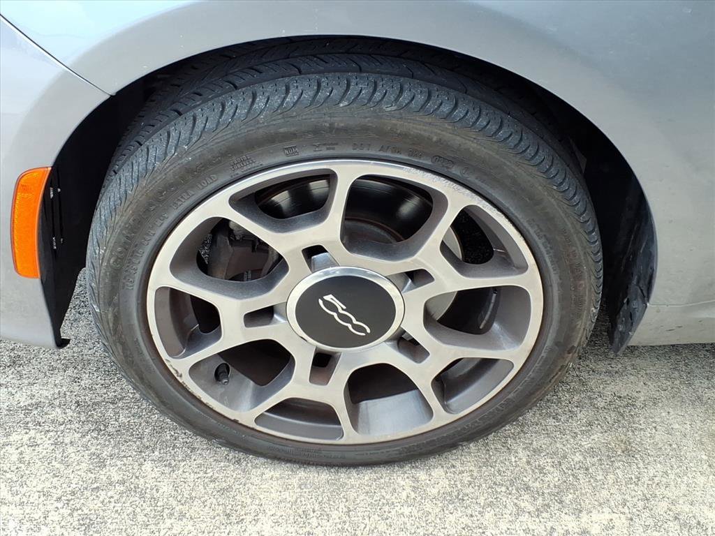 Used 2018 FIAT 500 Pop image 11