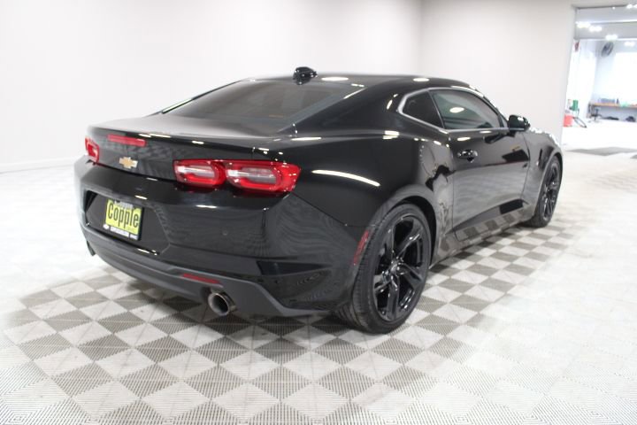 Used 2023 Chevrolet Camaro LT image 11