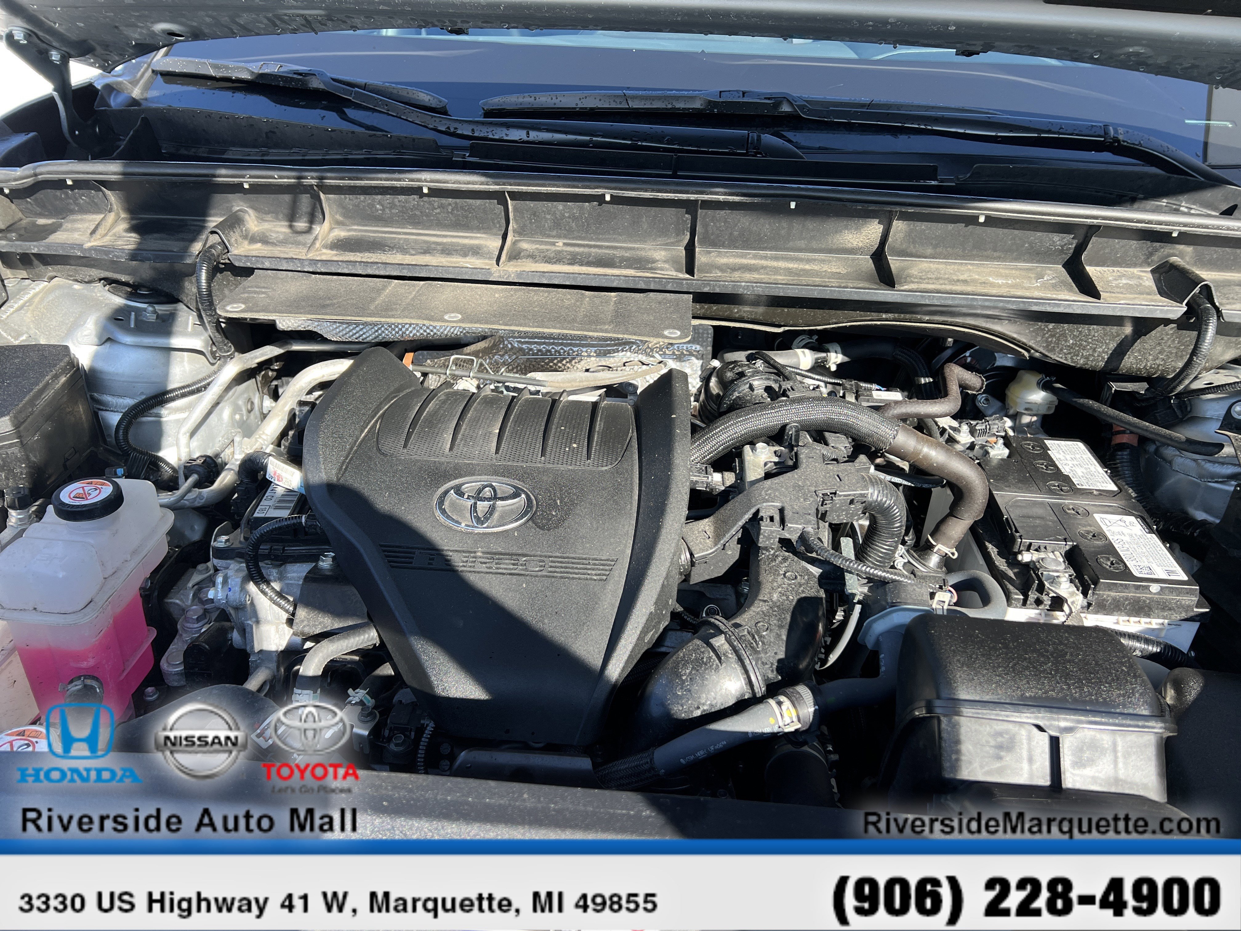 Used 2025 Toyota Highlander XLE image 13