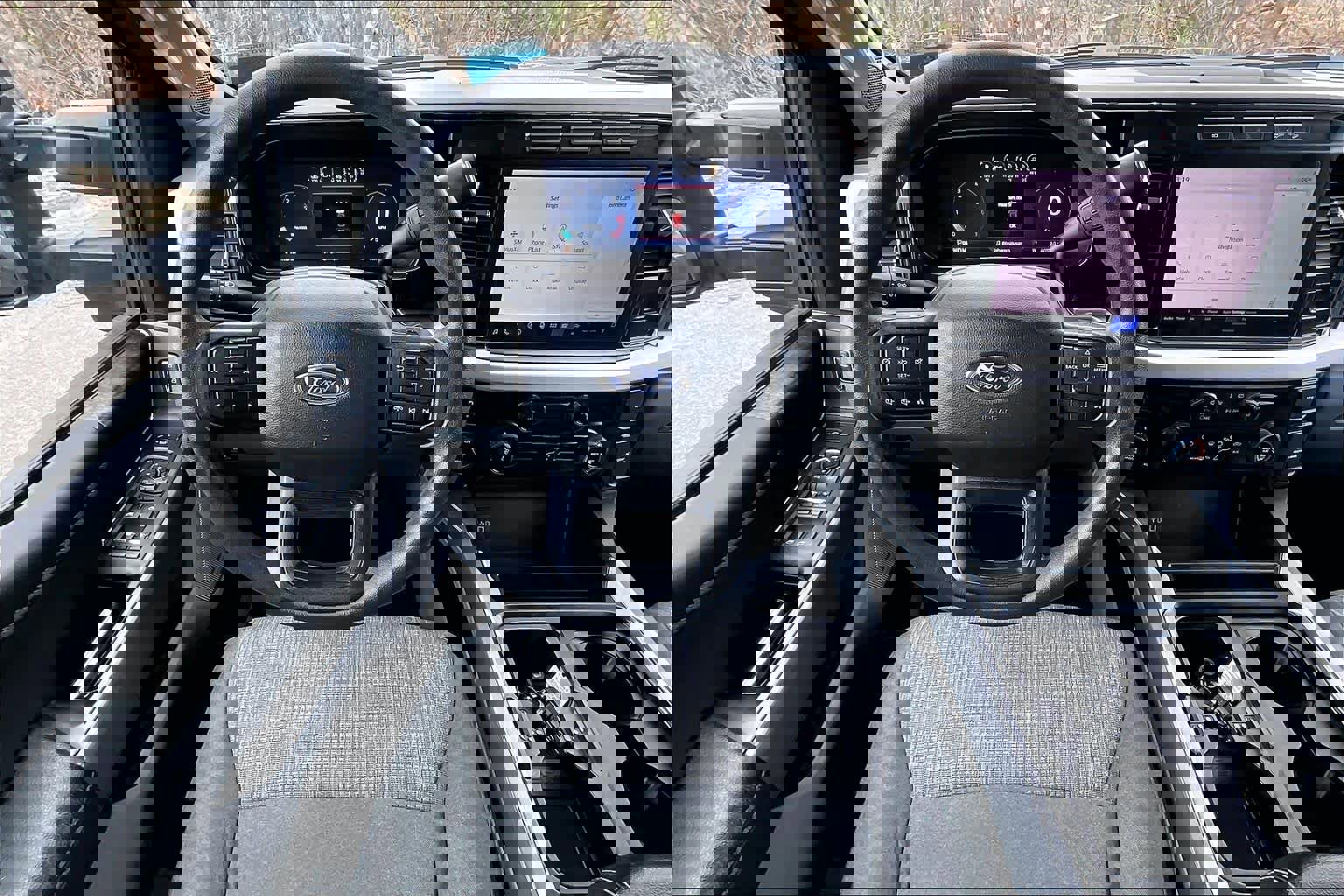 Used 2024 Ford F250 XLT w/ Black Appearance Package image 6