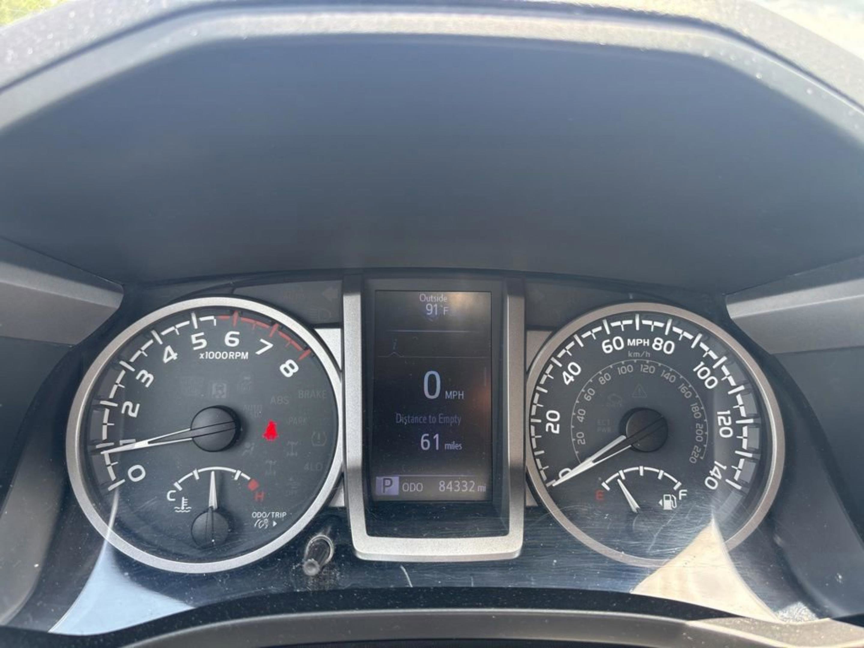 Used 2019 Toyota Tacoma SR5 RWD image 15