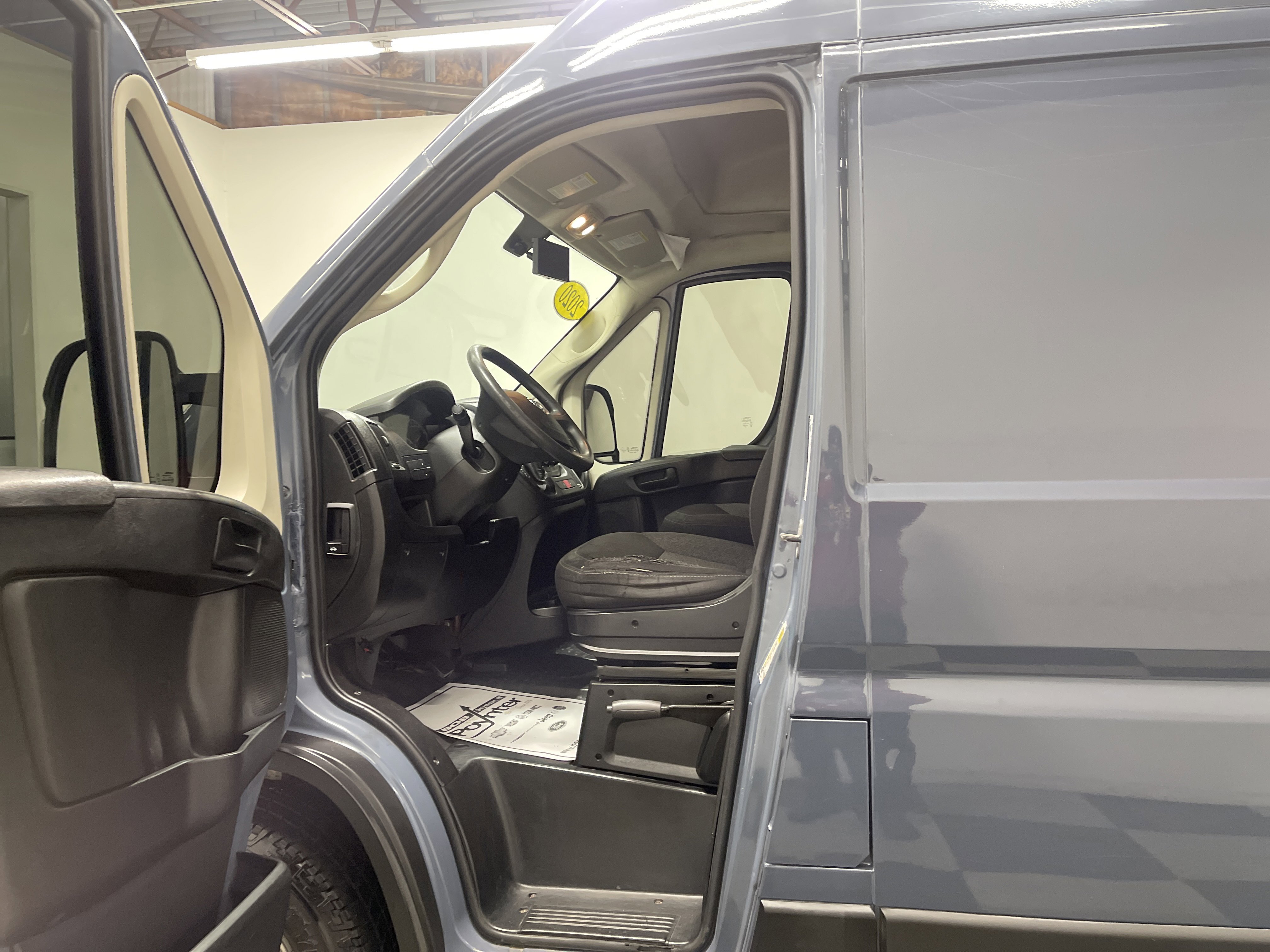 Used 2020 RAM ProMaster 3500 FWD image 9