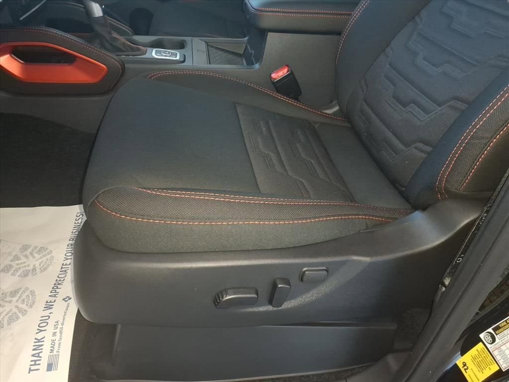 New 2026 Nissan Frontier PRO-4X w/ Pro-4x Convenience Package image 10