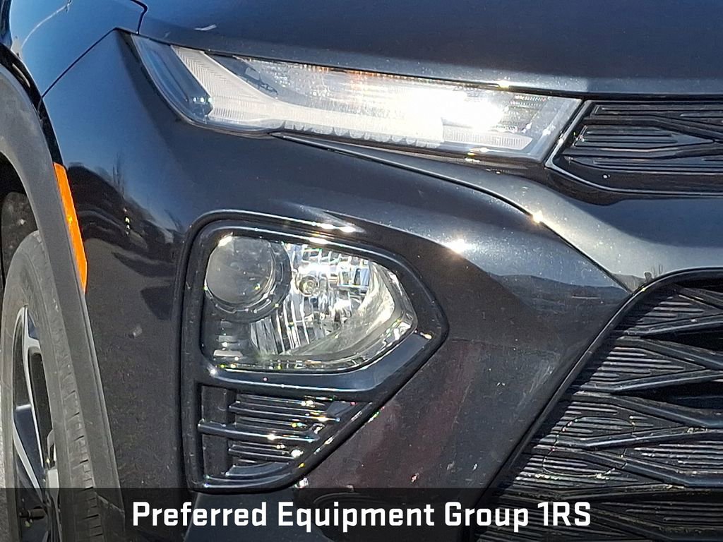 Used 2023 Chevrolet TrailBlazer RS w/ Convenience Package image 11