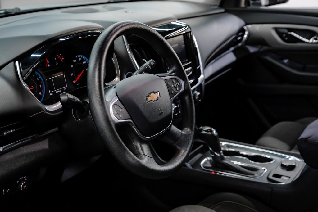 Used 2020 Chevrolet Traverse LS w/ LPO, Blackout Package image 21